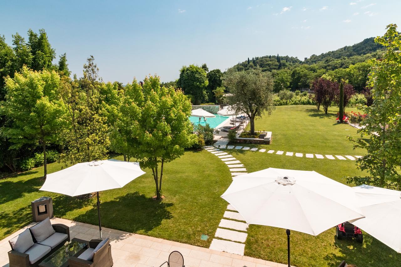 Agriturismo Corte Aurea ديسينسانو ديل غاردا المظهر الخارجي الصورة