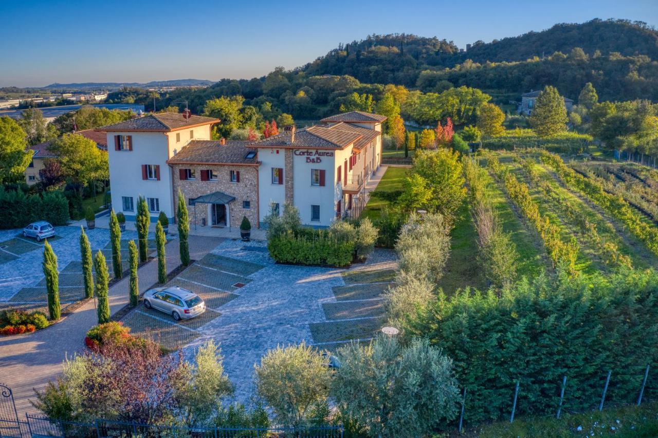 Agriturismo Corte Aurea ديسينسانو ديل غاردا المظهر الخارجي الصورة