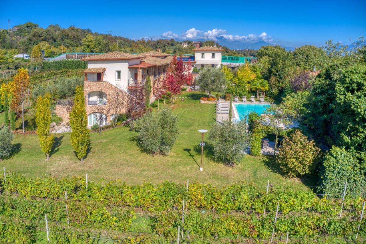 Agriturismo Corte Aurea ديسينسانو ديل غاردا المظهر الخارجي الصورة